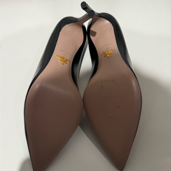 Prada Pumps- size 39 - Picture 3 of 8
